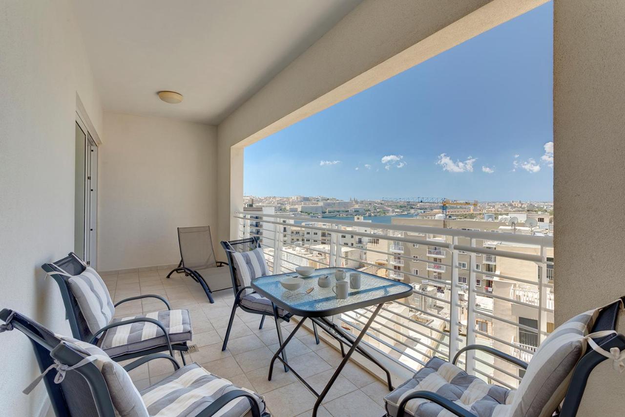 Luxury Apartment Inc Pool & Views Σλιέμα Εξωτερικό φωτογραφία