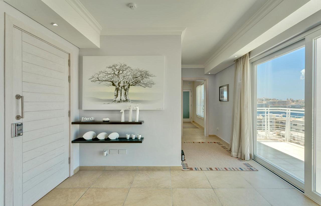 Luxury Apartment Inc Pool & Views Σλιέμα Εξωτερικό φωτογραφία